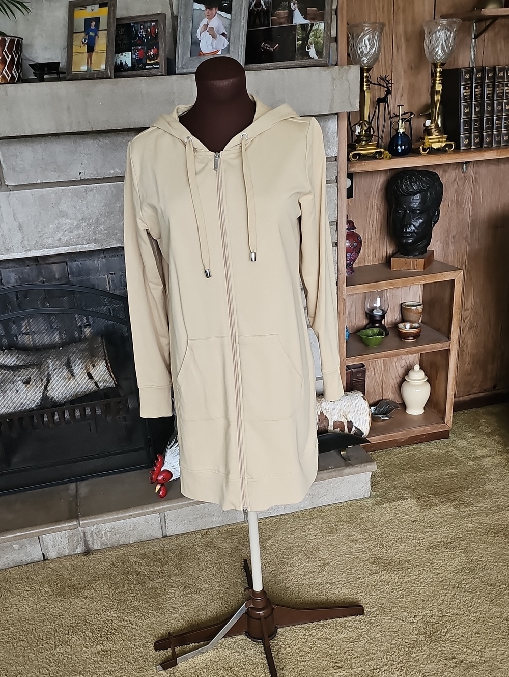 Hooded Zip Front Tunic in Beige Like New